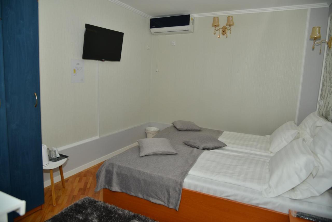 Stejarul Buzau Apartment Exterior photo